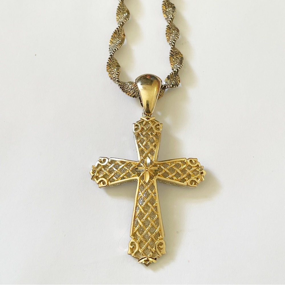 14K Gold Cross with 925 Sterling Silver Milor Italy Chain
